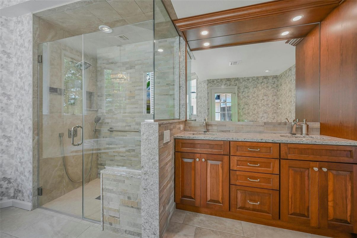 Bathroom, Dual Sink Vanities, Glass Shower, Interior, Recessed Lighting
