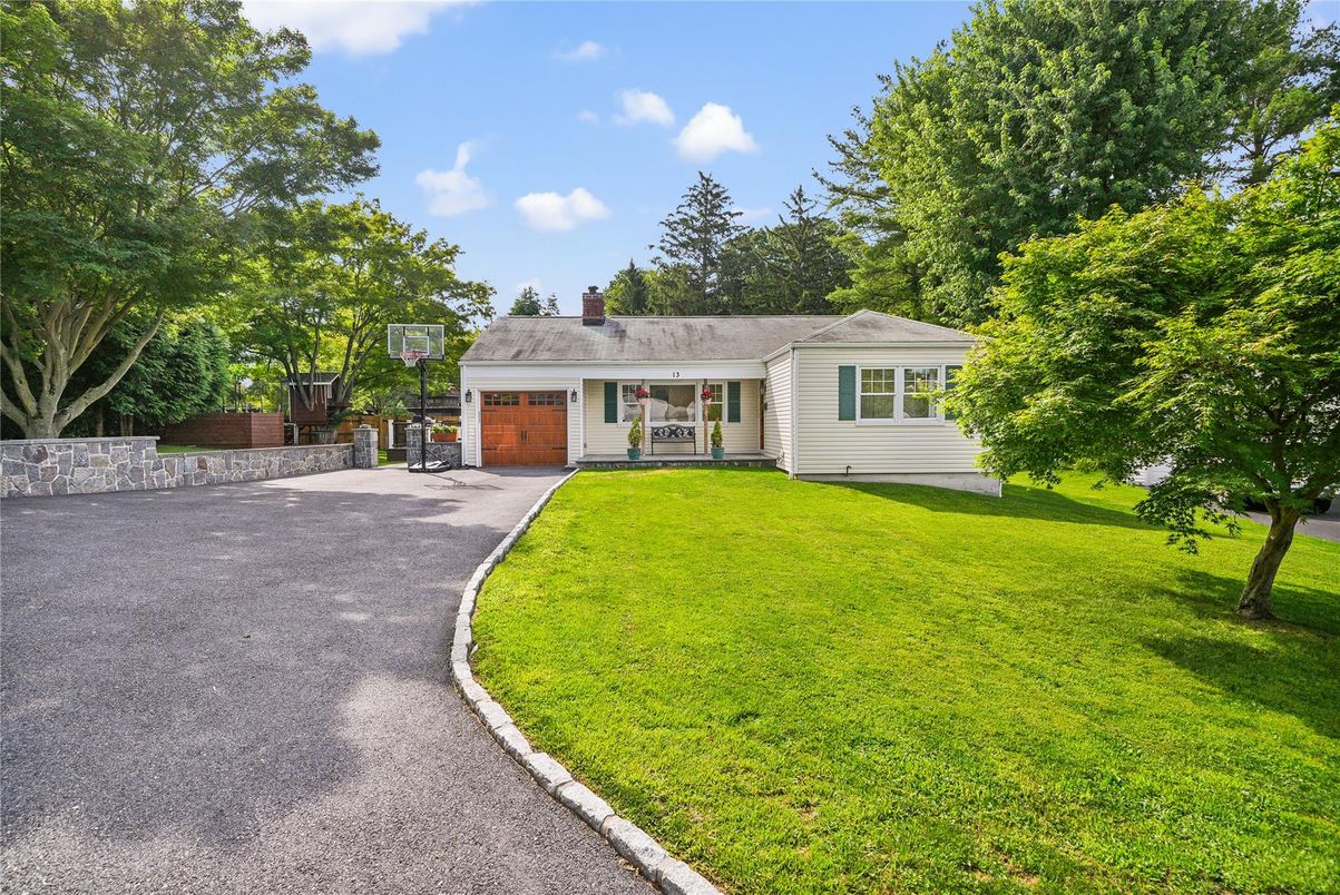 Attached, Backyard, Exterior, Facade, Cape Cod