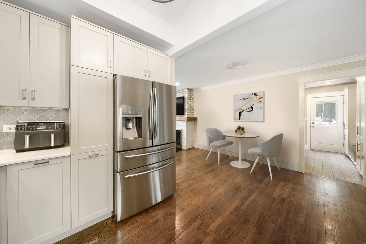 Dining room, Interior, Kitchen, Recessed Lighting, Stainless Steel Appliances, Wood Texture Flooring