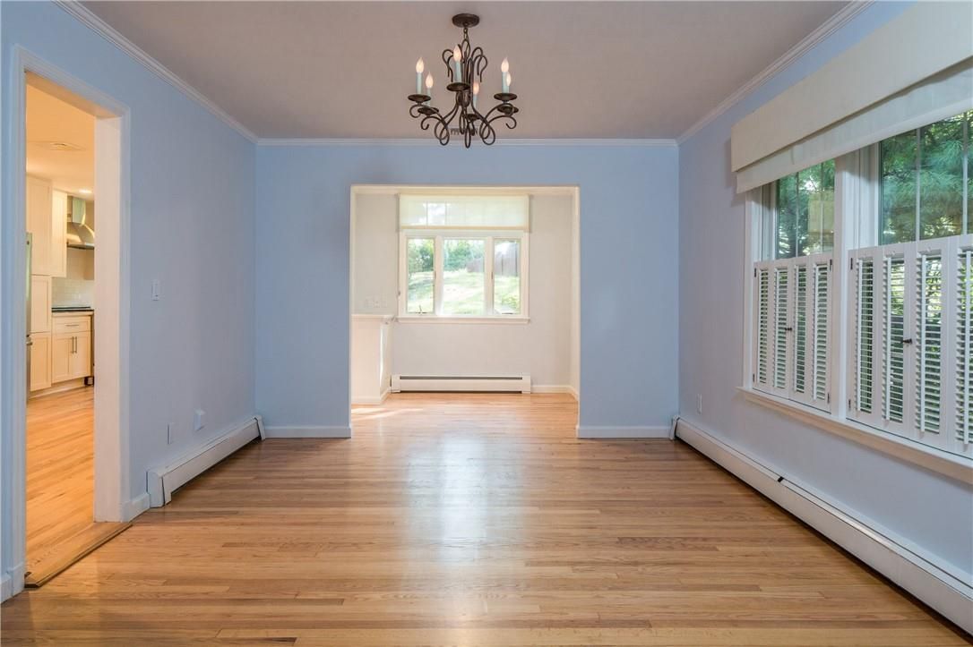 Chandelier, Empty room, Interior, Wood Texture Flooring