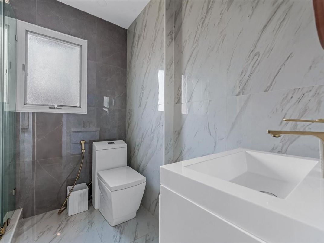 Bathroom, Interior, Marble, Marble Walls