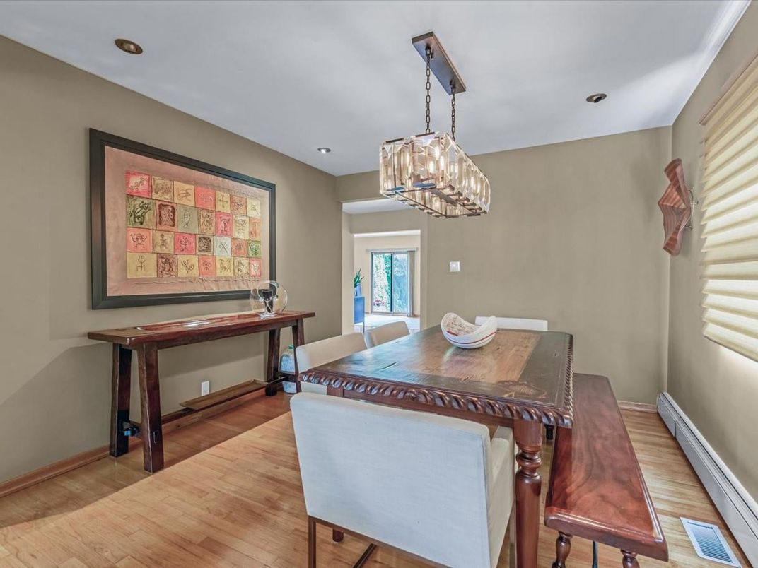 Chandelier, Dining room, Interior, Pendant Lights, Recessed Lighting, Wood Texture Flooring
