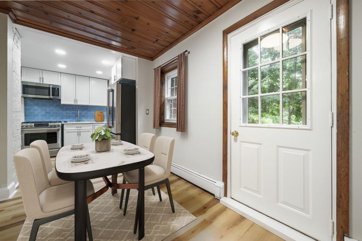 Dining room, Interior, Kitchen, Recessed Lighting, Stainless Steel Appliances, Wooden Ceilings, Wood Texture Flooring