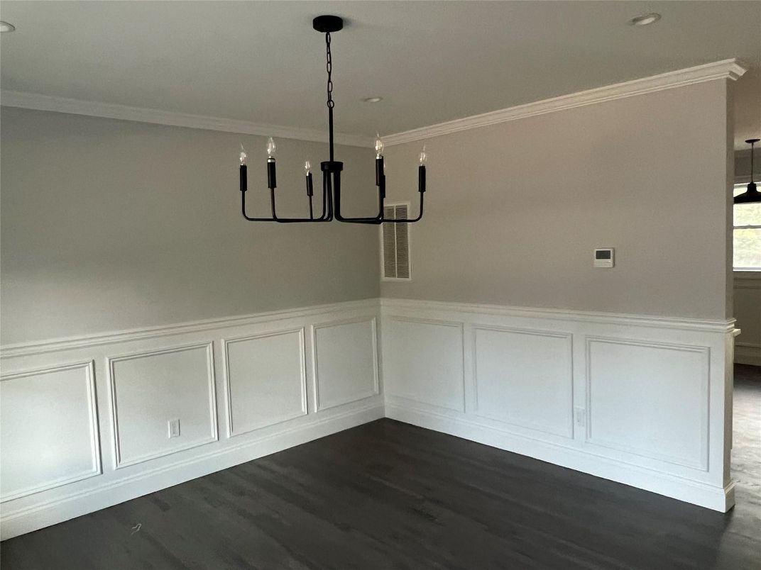 Empty room, Interior, Pendant Lights, Recessed Lighting, Wood Texture Flooring