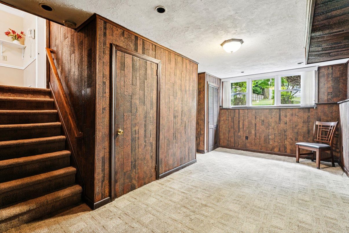 Interior, Wooden Walls