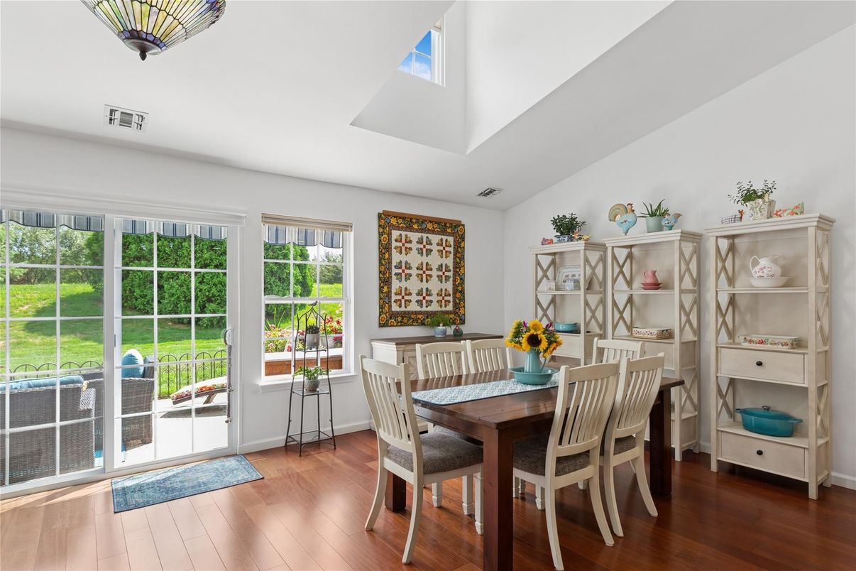Dining room, Interior, Wood Texture Flooring