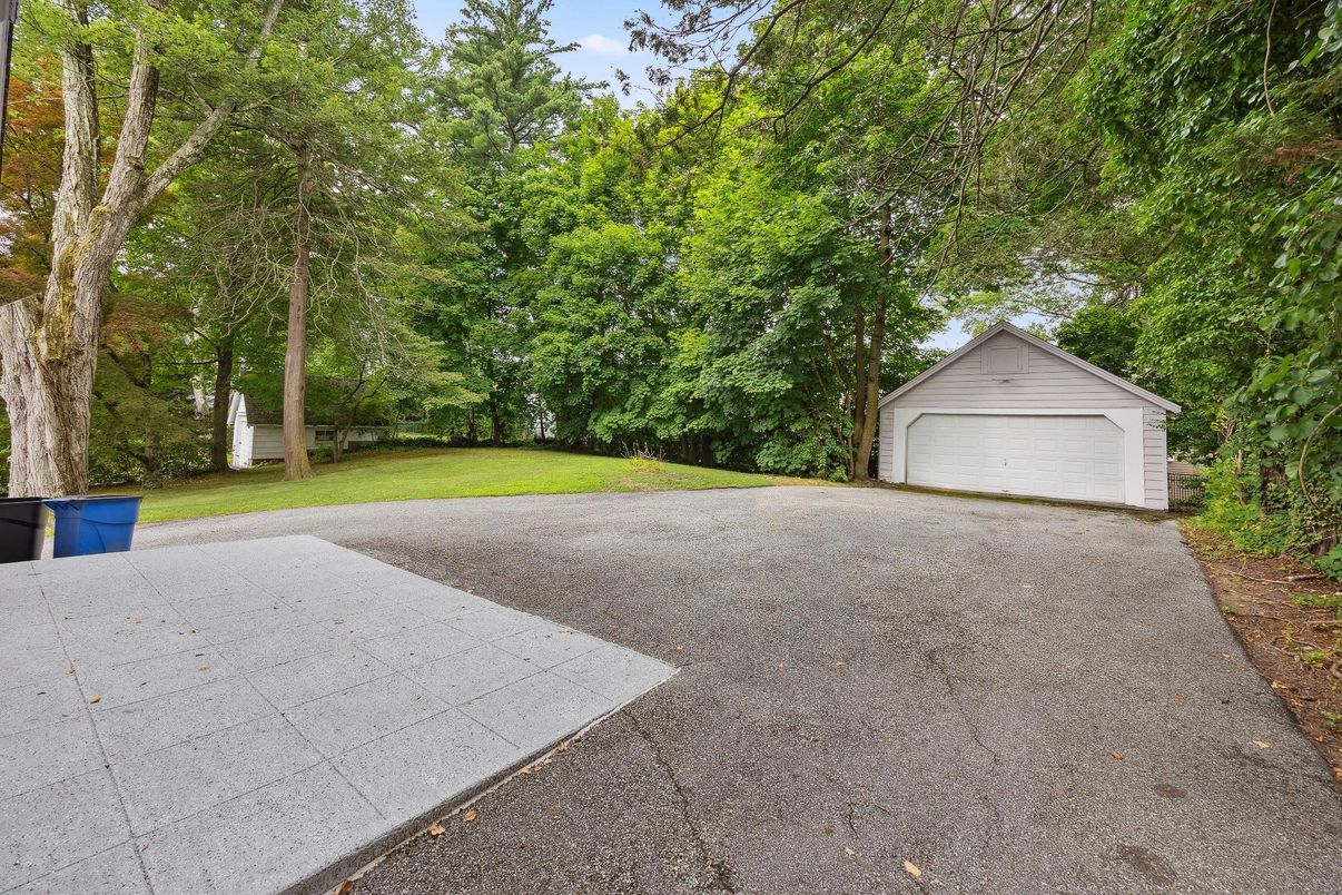 Backyard, Detached Garage, Exterior