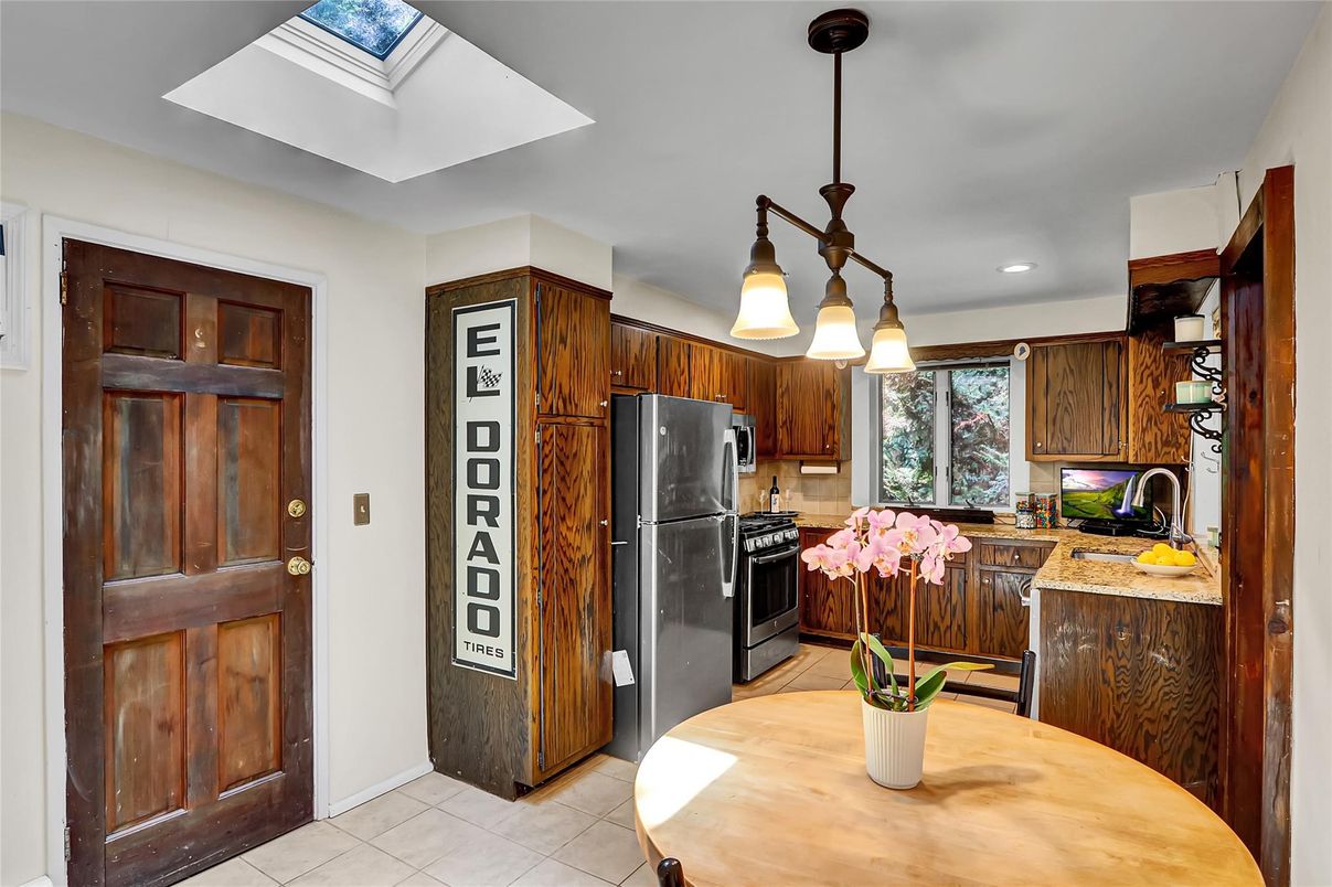 Interior, Kitchen, Pendant Lights, Recessed Lighting