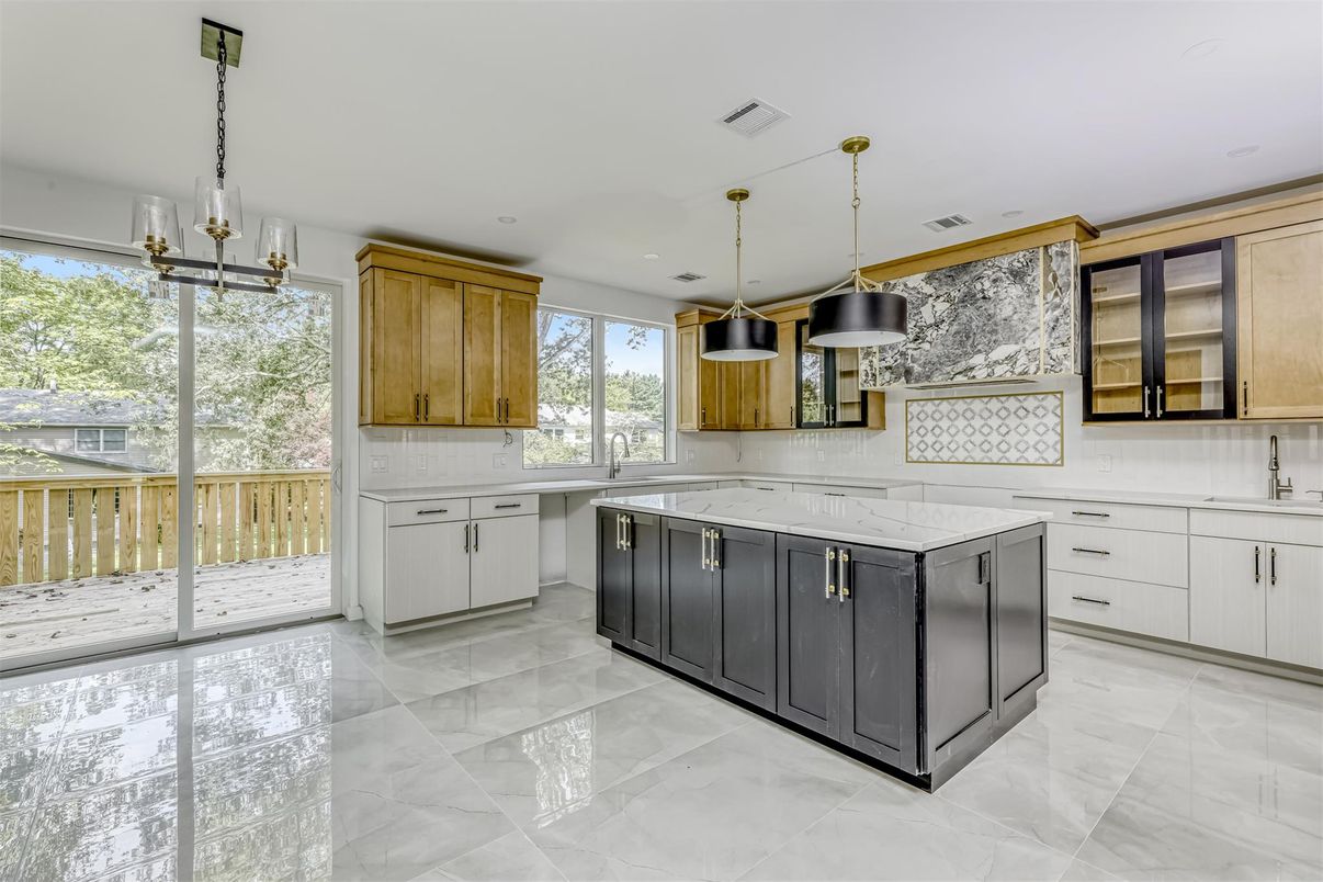 Interior, Kitchen, Pendant Lights, Recessed Lighting
