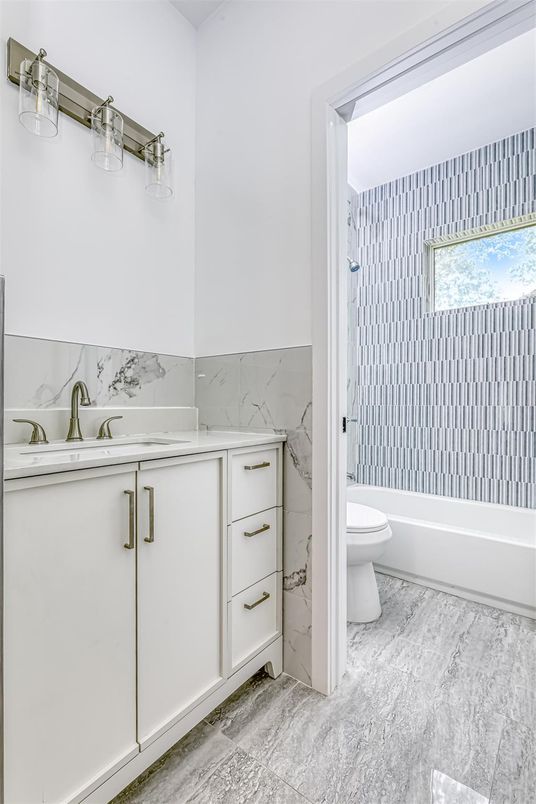 Bathroom, Interior, Marble, Marble Walls