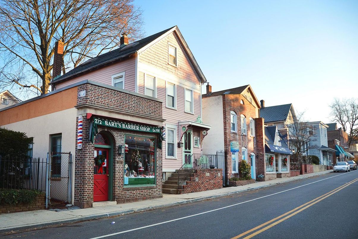 Exterior, Facade, Rowhouse