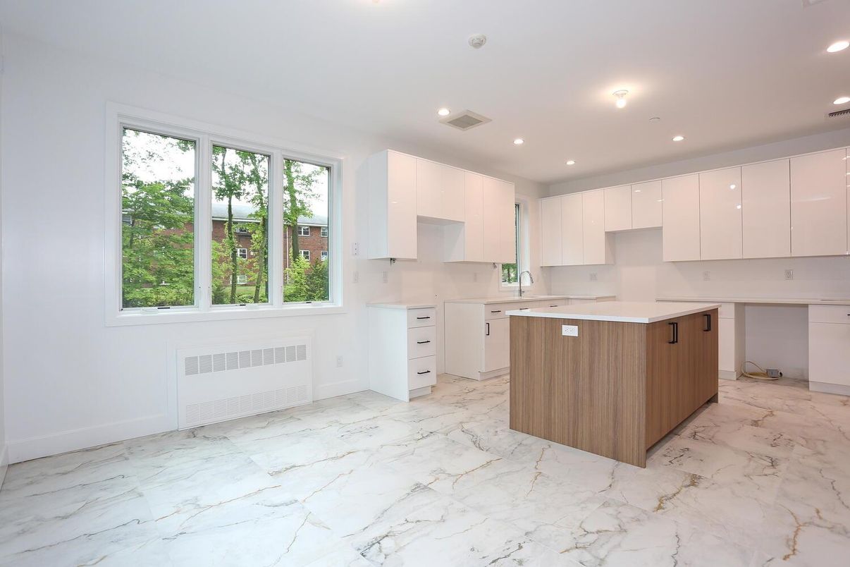 Interior, Kitchen, Marble, Recessed Lighting