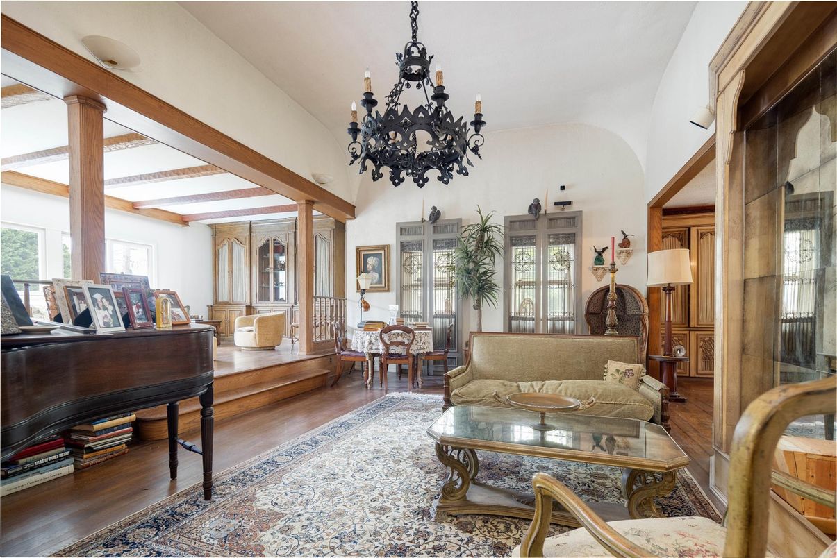 Chandelier, Interior, Living room, Piano, Wood Texture Flooring