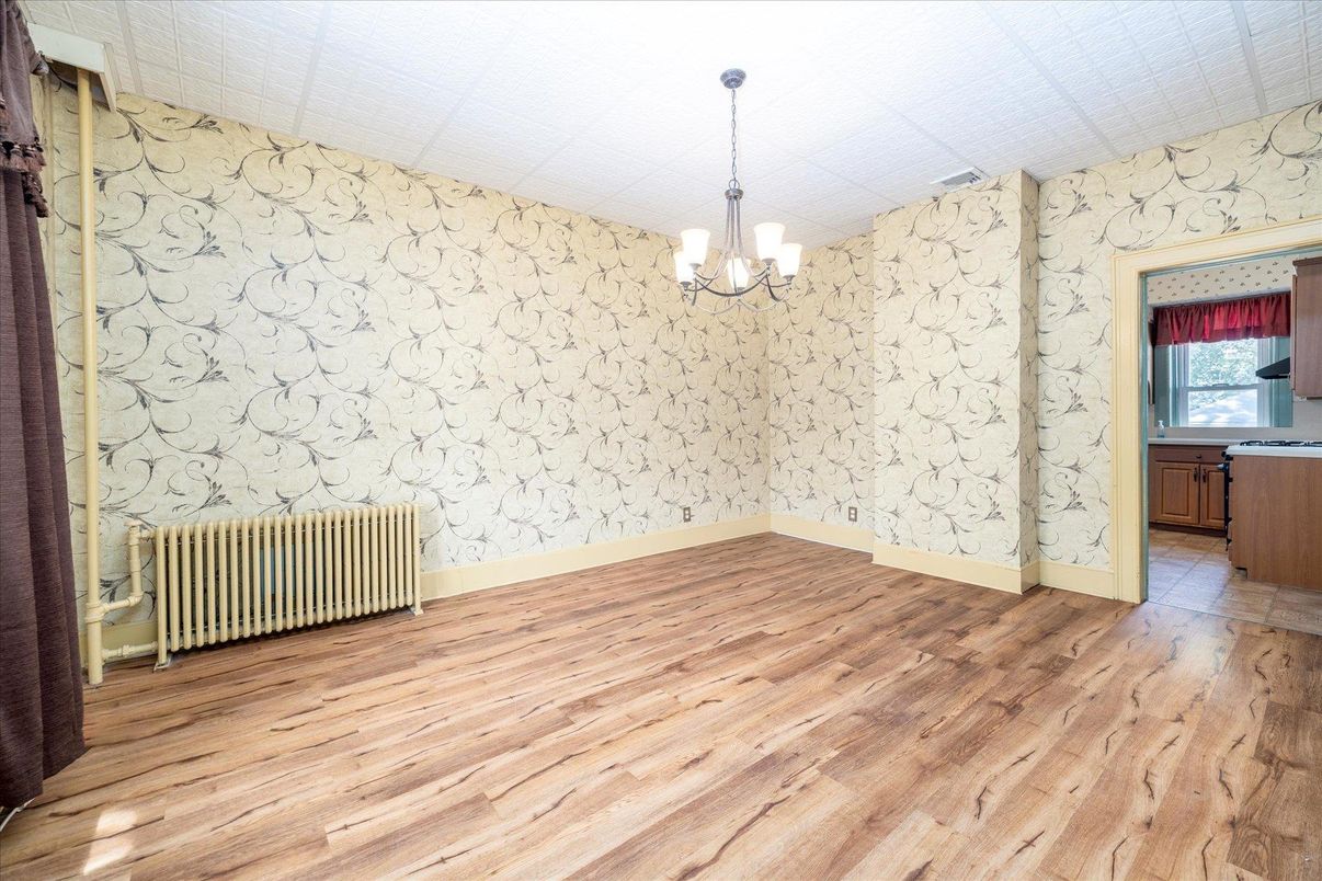 Chandelier, Empty room, Interior, Wood Texture Flooring