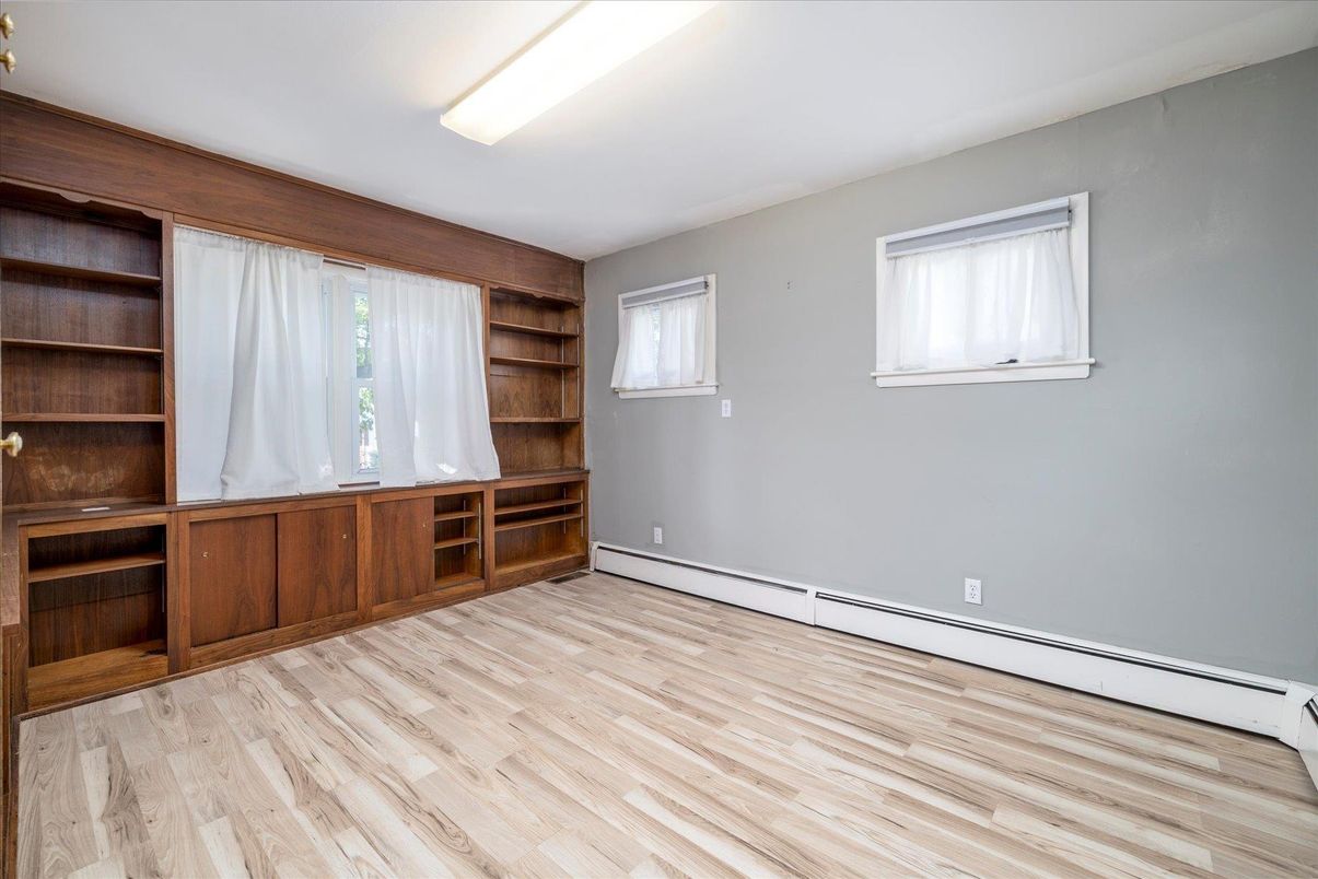 Empty room, Interior, Wood Texture Flooring, Wooden Walls