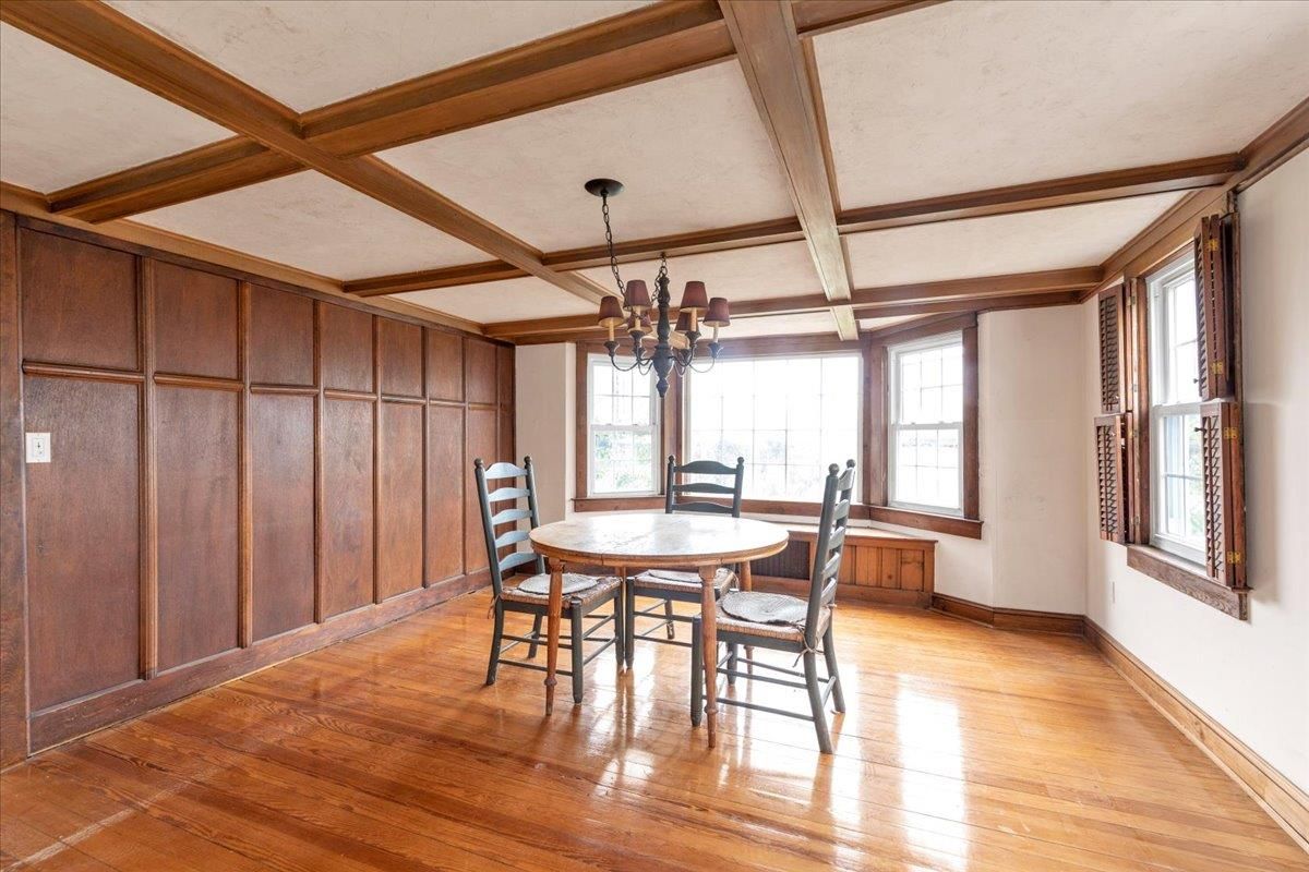 Chandelier, Dining room, Interior, Wooden Beams, Wood Texture Flooring