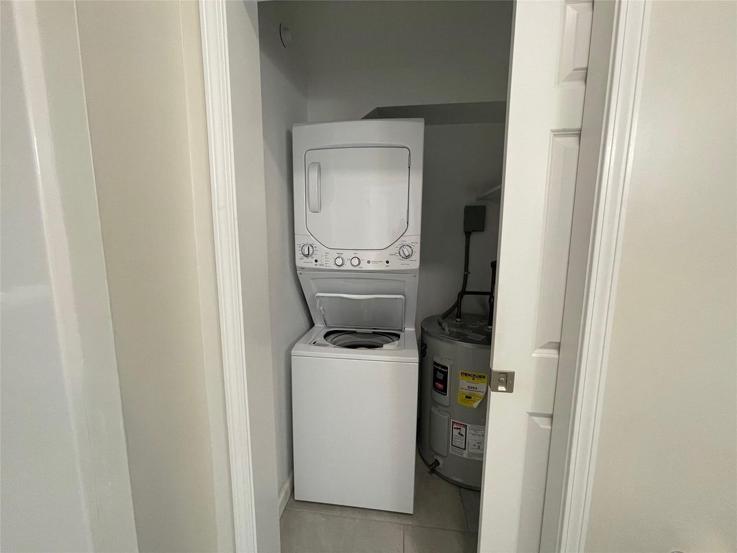 Interior, Utility Closets, Washer