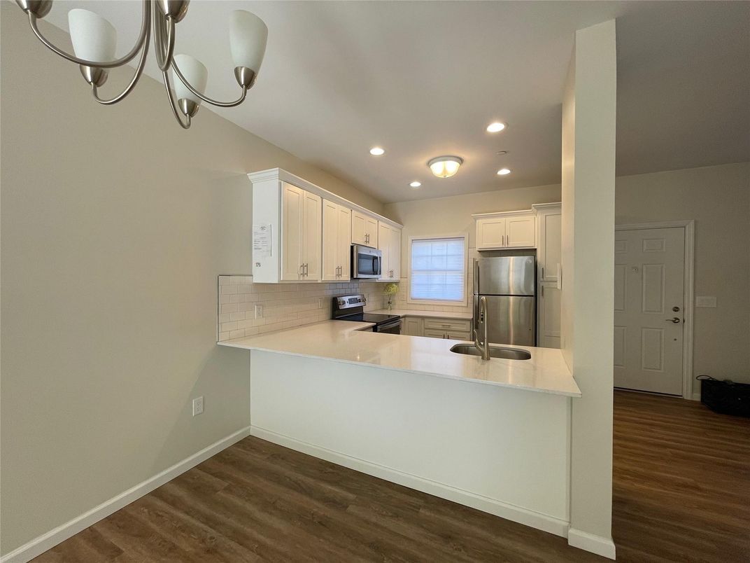 Interior, Kitchen, Recessed Lighting, Wood Texture Flooring