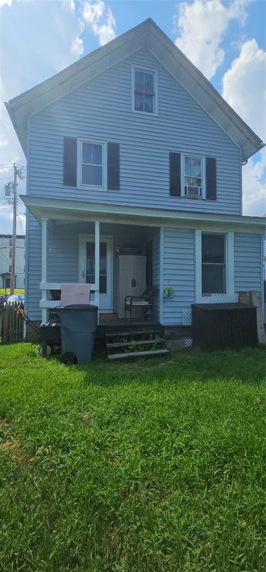 Exterior, Facade, American Craftsman
