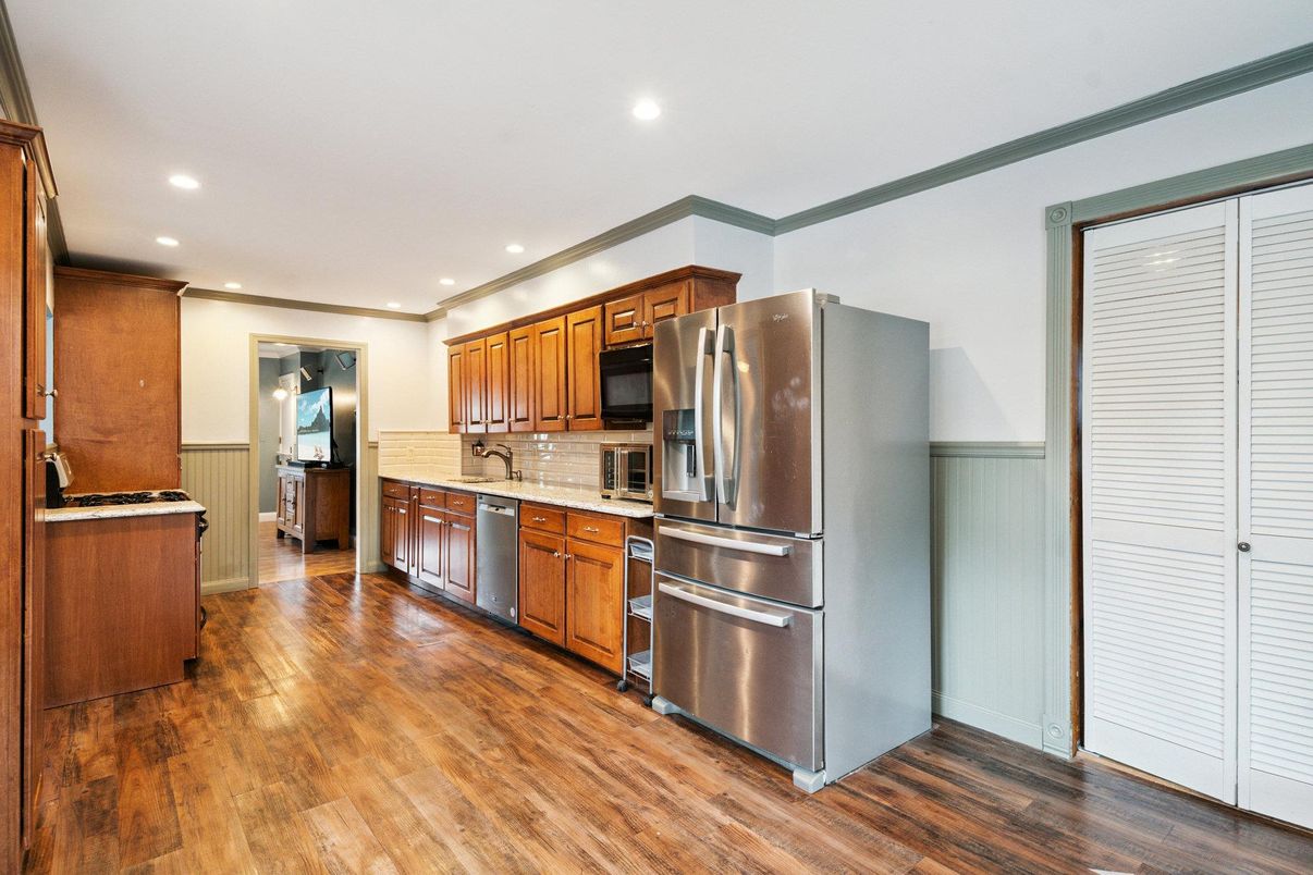 Interior, Kitchen, Recessed Lighting, Stainless Steel Appliances, Wood Texture Flooring