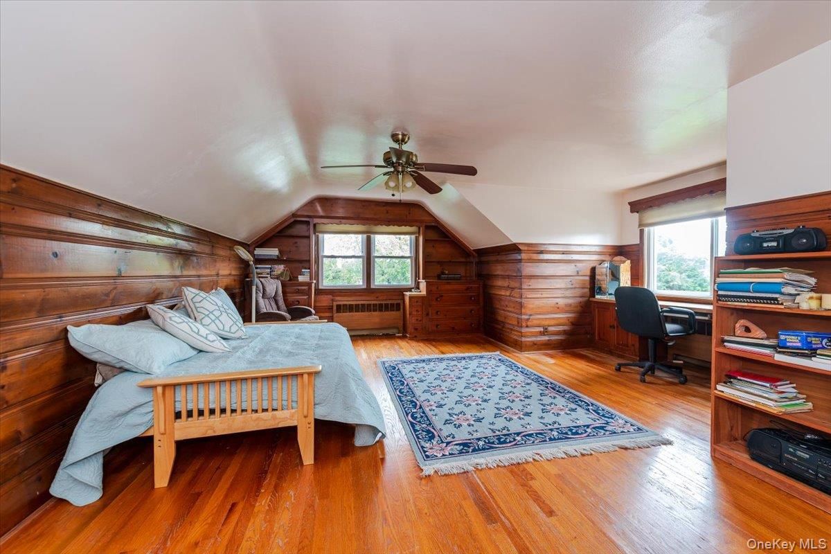Bedroom, Home Office, Interior, Wood Texture Flooring, Wooden Walls