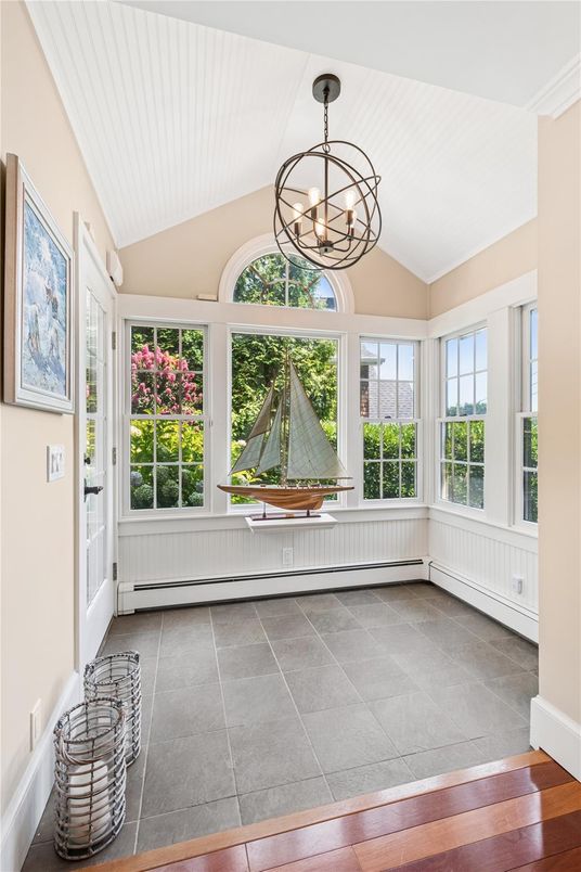 Chandelier, Interior, Pendant Lights