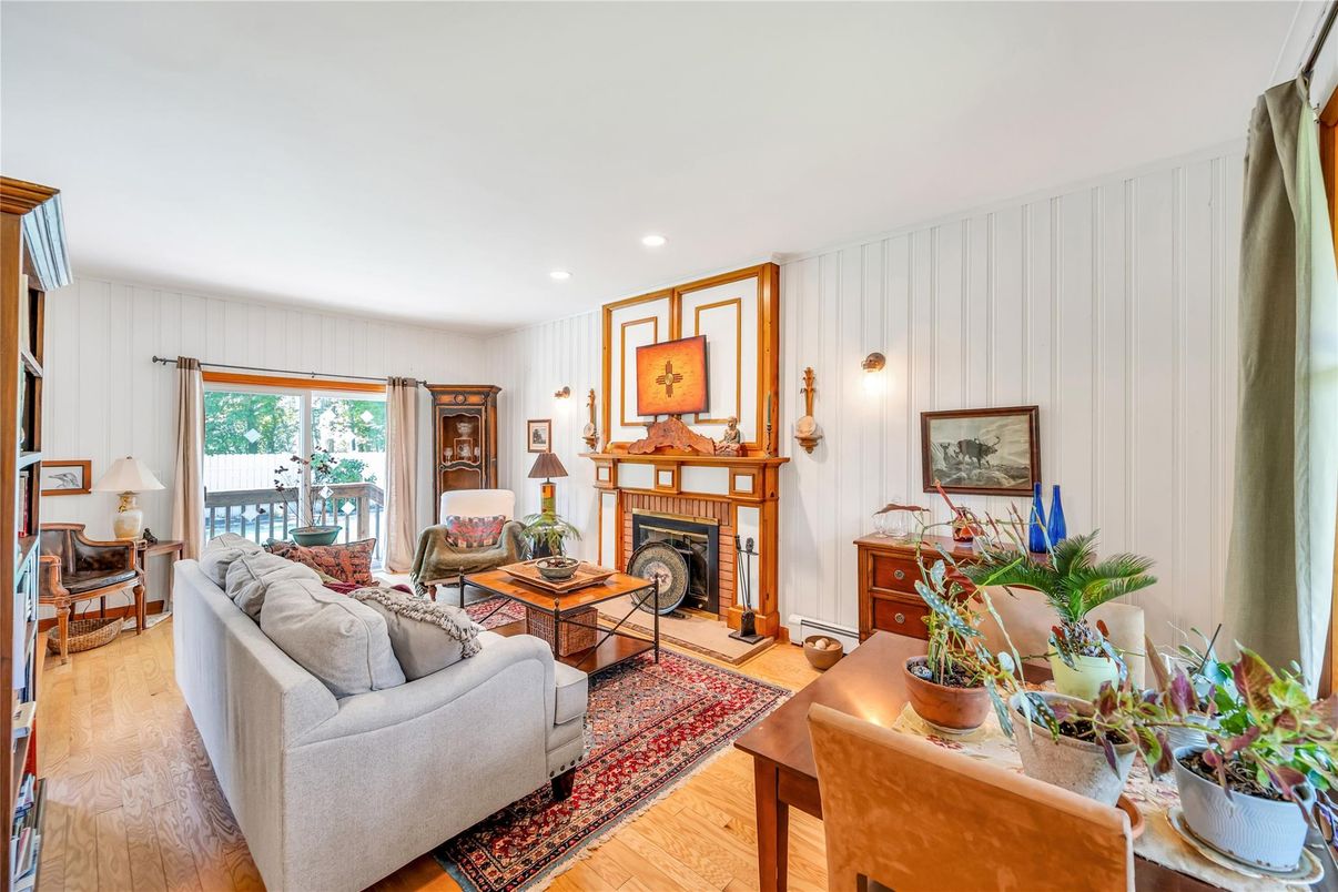 Fireplace, Interior, Living room, Recessed Lighting, Wood Texture Flooring