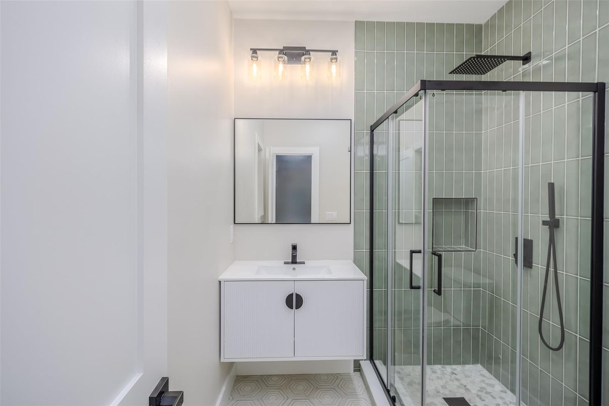 Bathroom, Glass Shower, Interior