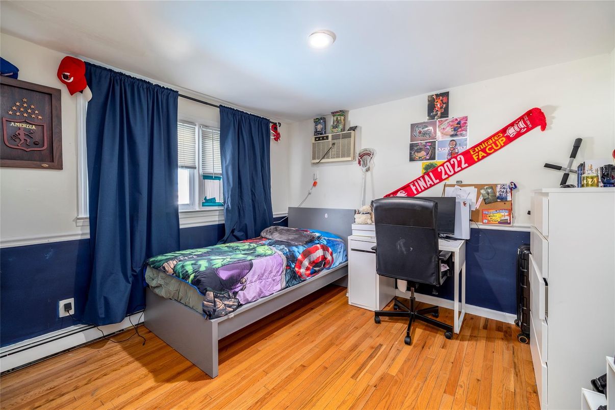 Bedroom, Home Office, Interior, Recessed Lighting, Wood Texture Flooring