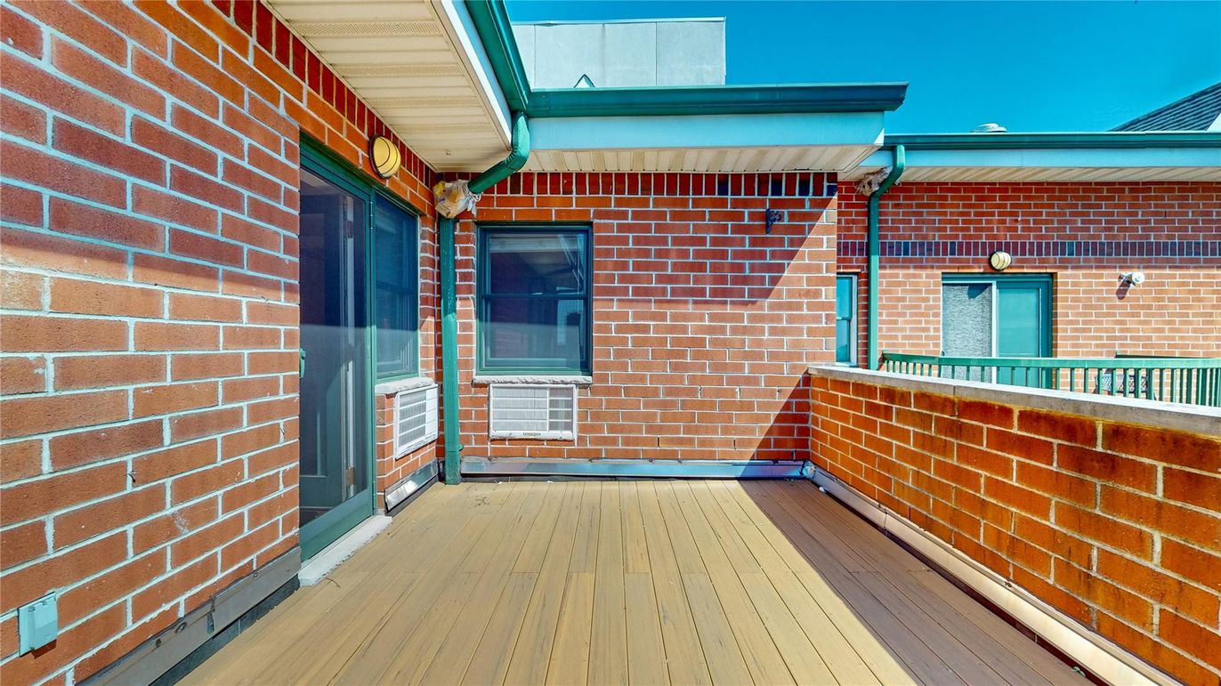 Exterior, Wood Texture Flooring