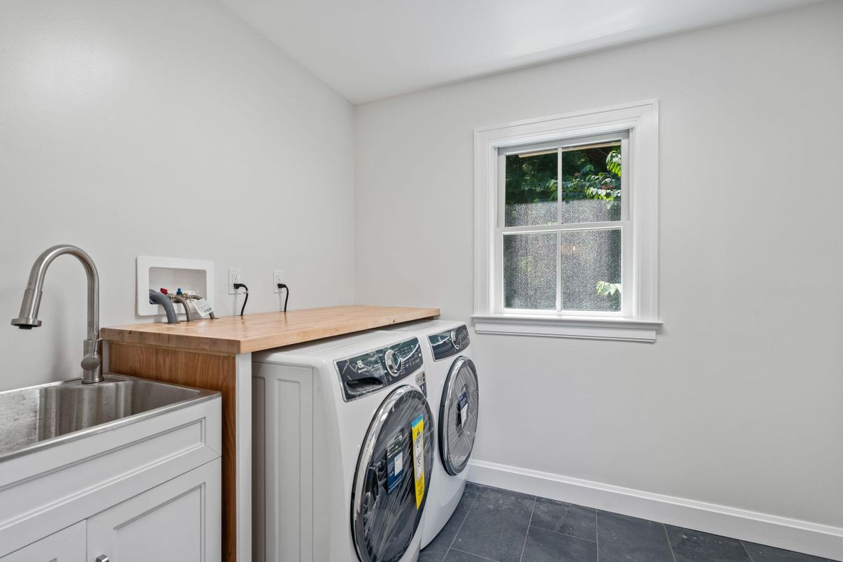 Interior, Washer