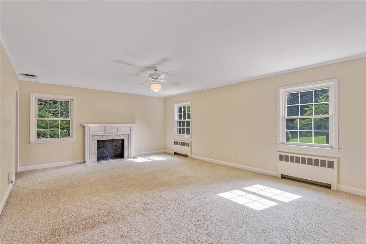 Empty room, Fireplace, Interior