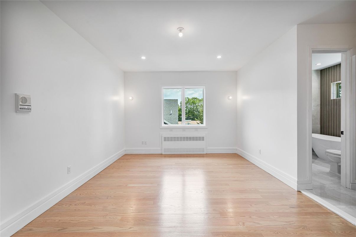 Bathroom, Empty room, Interior, Recessed Lighting, Wood Texture Flooring