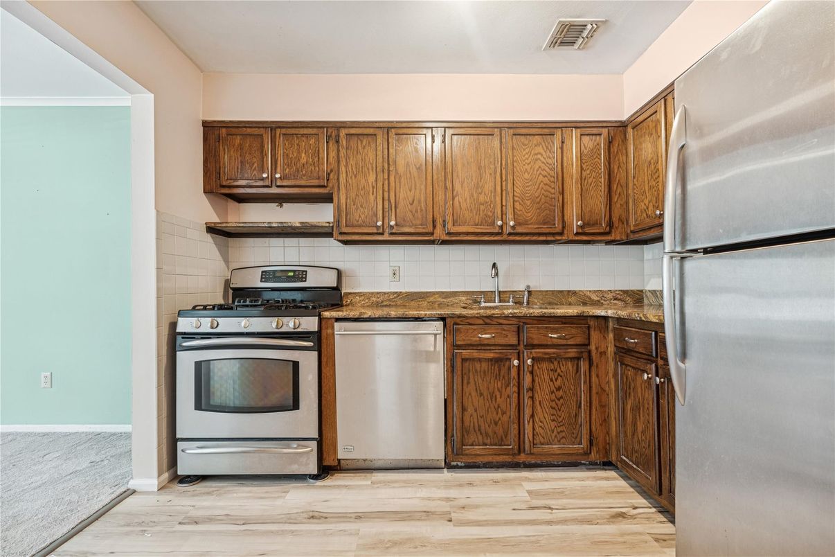 Interior, Kitchen, Stainless Steel Appliances, Wood Texture Flooring