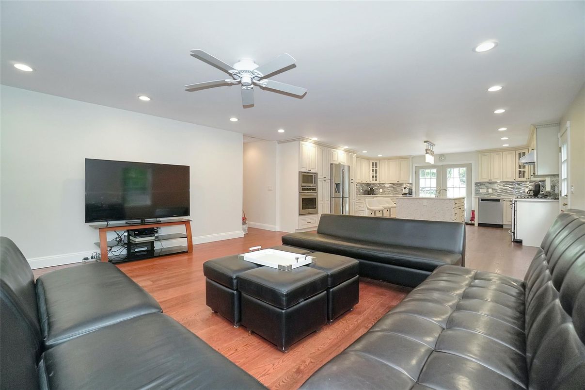 Interior, Kitchen, Living room, Recessed Lighting, Stainless Steel Appliances, Wood Texture Flooring
