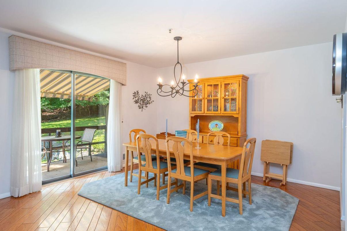 Chandelier, Dining room, Interior, Wood Texture Flooring