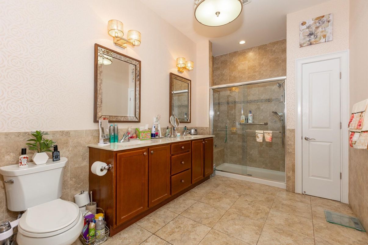 Bathroom, Dual Sink Vanities, Glass Shower, Interior, Recessed Lighting