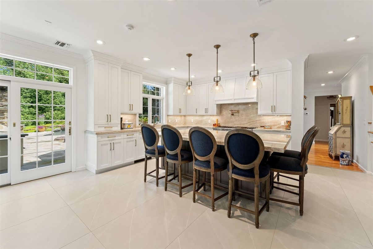 Interior, Kitchen, Pendant Lights, Recessed Lighting