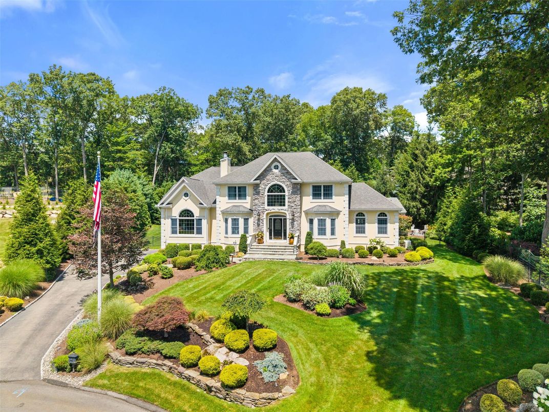 Backyard, Exterior, Facade, French Provincial