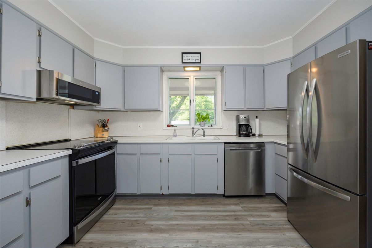 Interior, Kitchen, Stainless Steel Appliances, Wood Texture Flooring