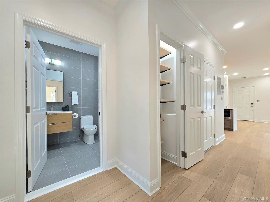 Bathroom, Interior, Recessed Lighting, Wood Texture Flooring