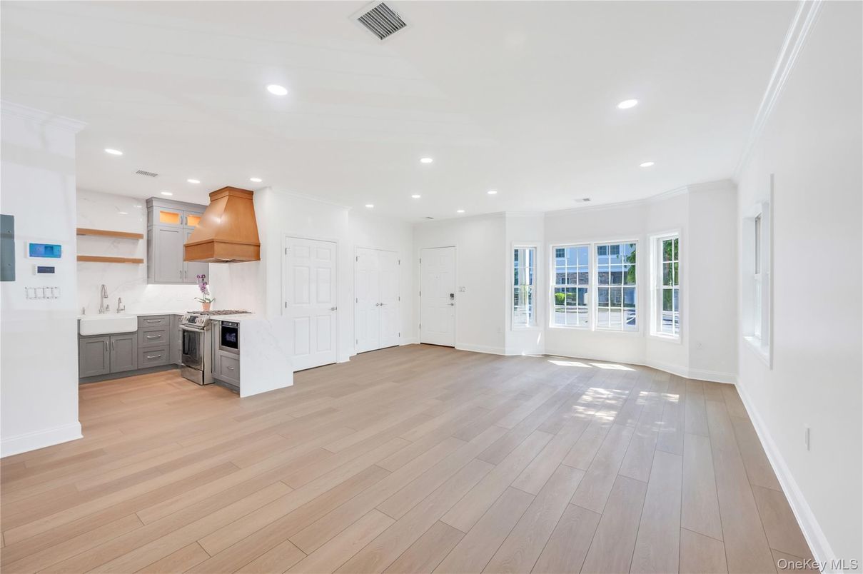 Empty room, Interior, Kitchen, Recessed Lighting, Wood Texture Flooring
