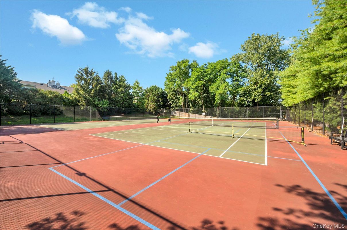 Exterior, Tennis Courts