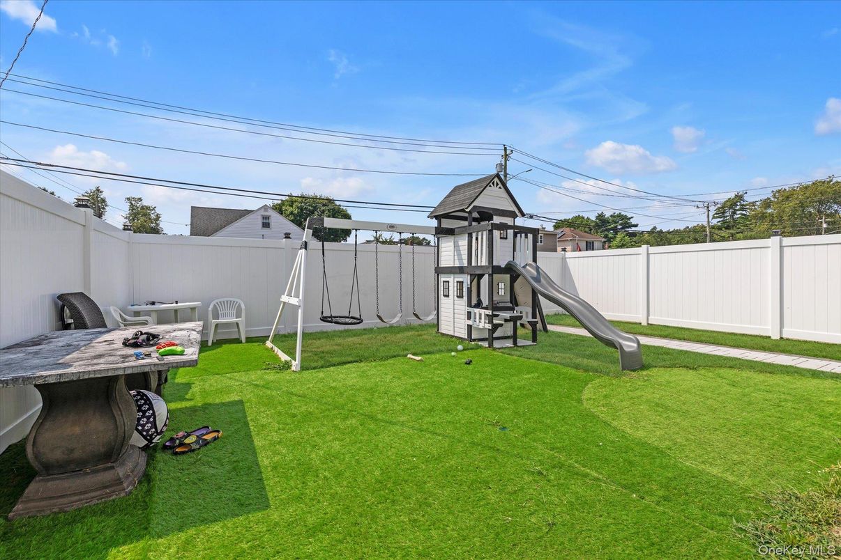 Backyard, Exterior, Playground