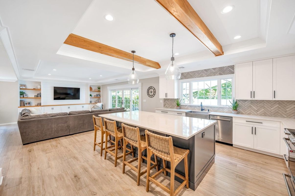 Interior, Kitchen, Living room, Pendant Lights, Recessed Lighting, Stainless Steel Appliances, Wooden Beams, Wood Texture Flooring