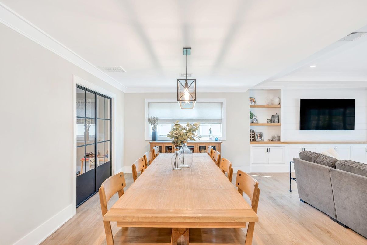 Dining room, Interior, Pendant Lights, Recessed Lighting, Wood Texture Flooring