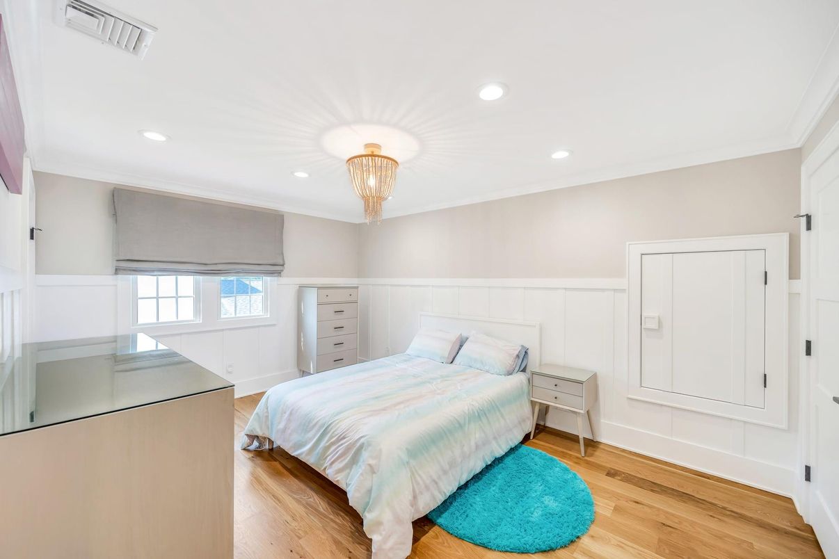 Bedroom, Chandelier, Interior, Recessed Lighting, Wood Texture Flooring