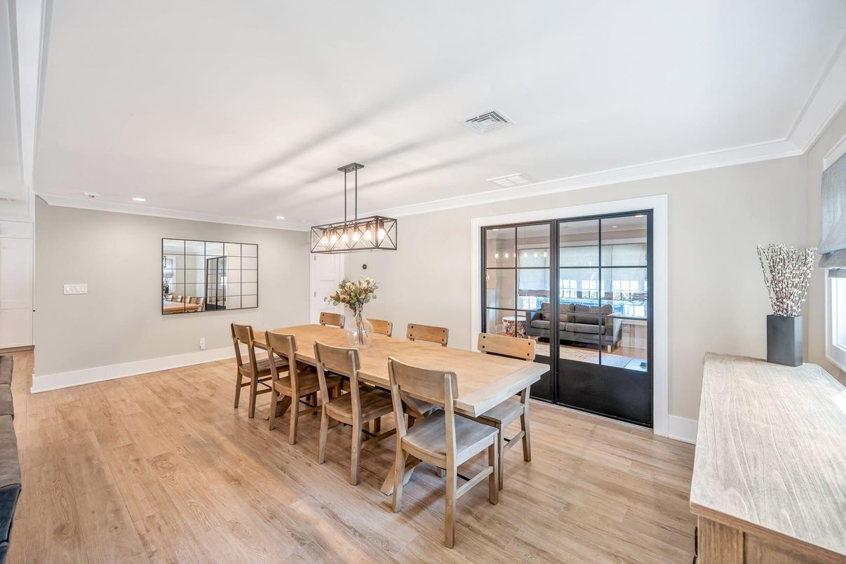Dining room, Interior, Pendant Lights, Recessed Lighting, Wood Texture Flooring