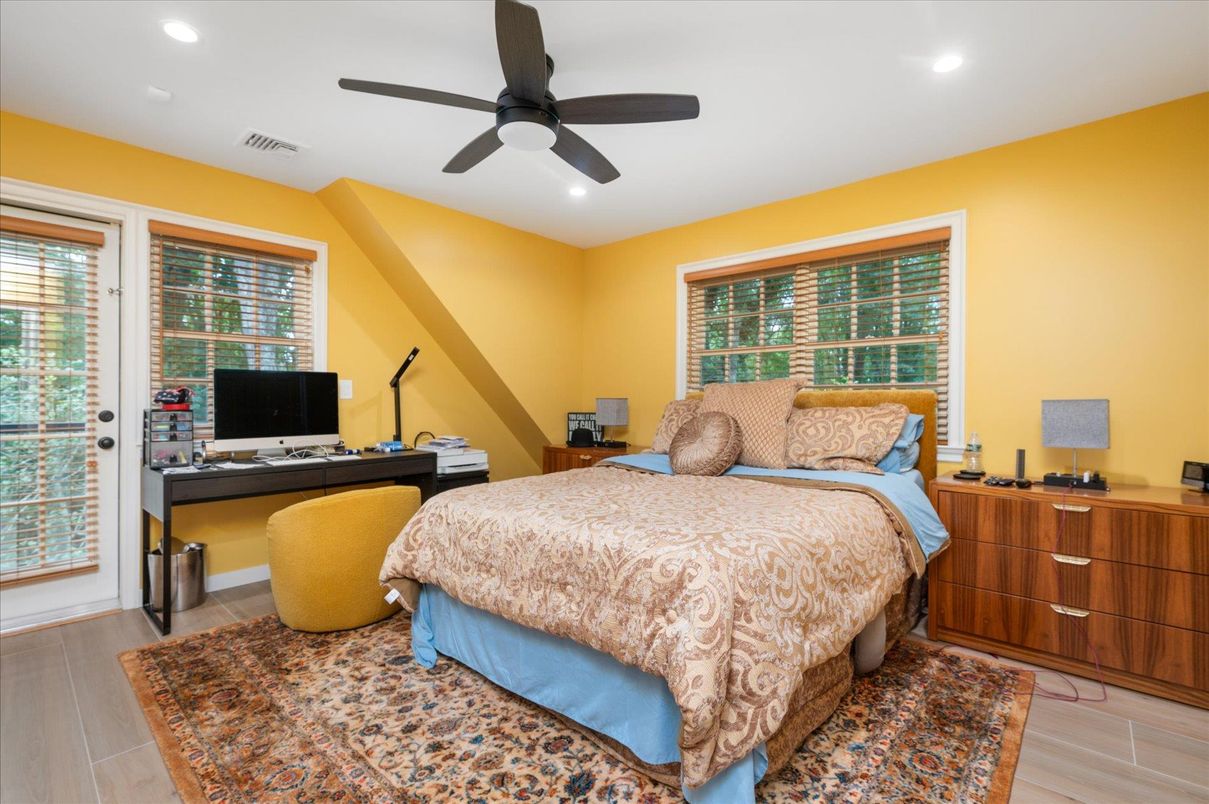 Bedroom, Home Office, Interior, Recessed Lighting, Wood Texture Flooring