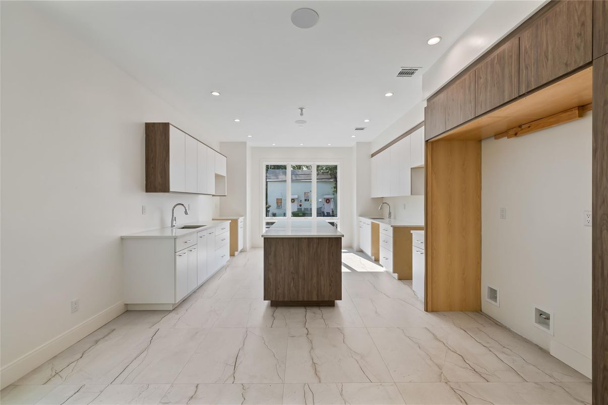 Interior, Kitchen, Marble, Recessed Lighting